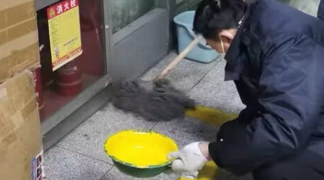 守底線、查隱患、保安 全